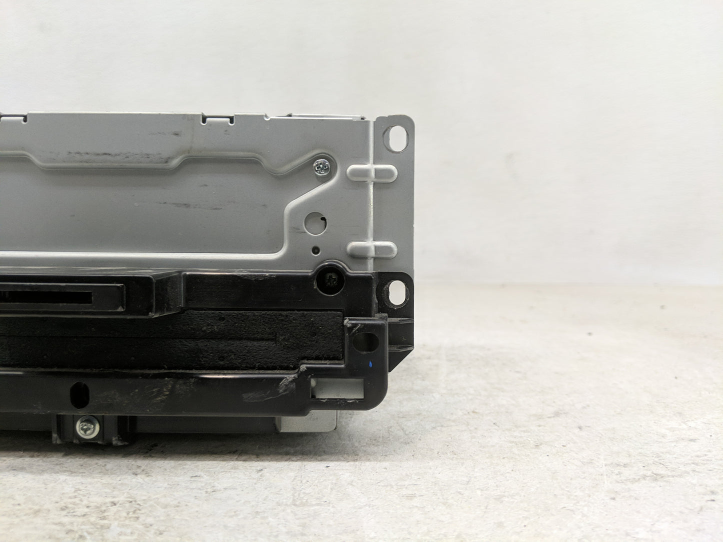 2016 Dodge Journey Radio AM FM Cd Player Receiver Replacement P/N:P3283415AB Fits OEM Used Auto Parts - Oemusedautoparts1.co