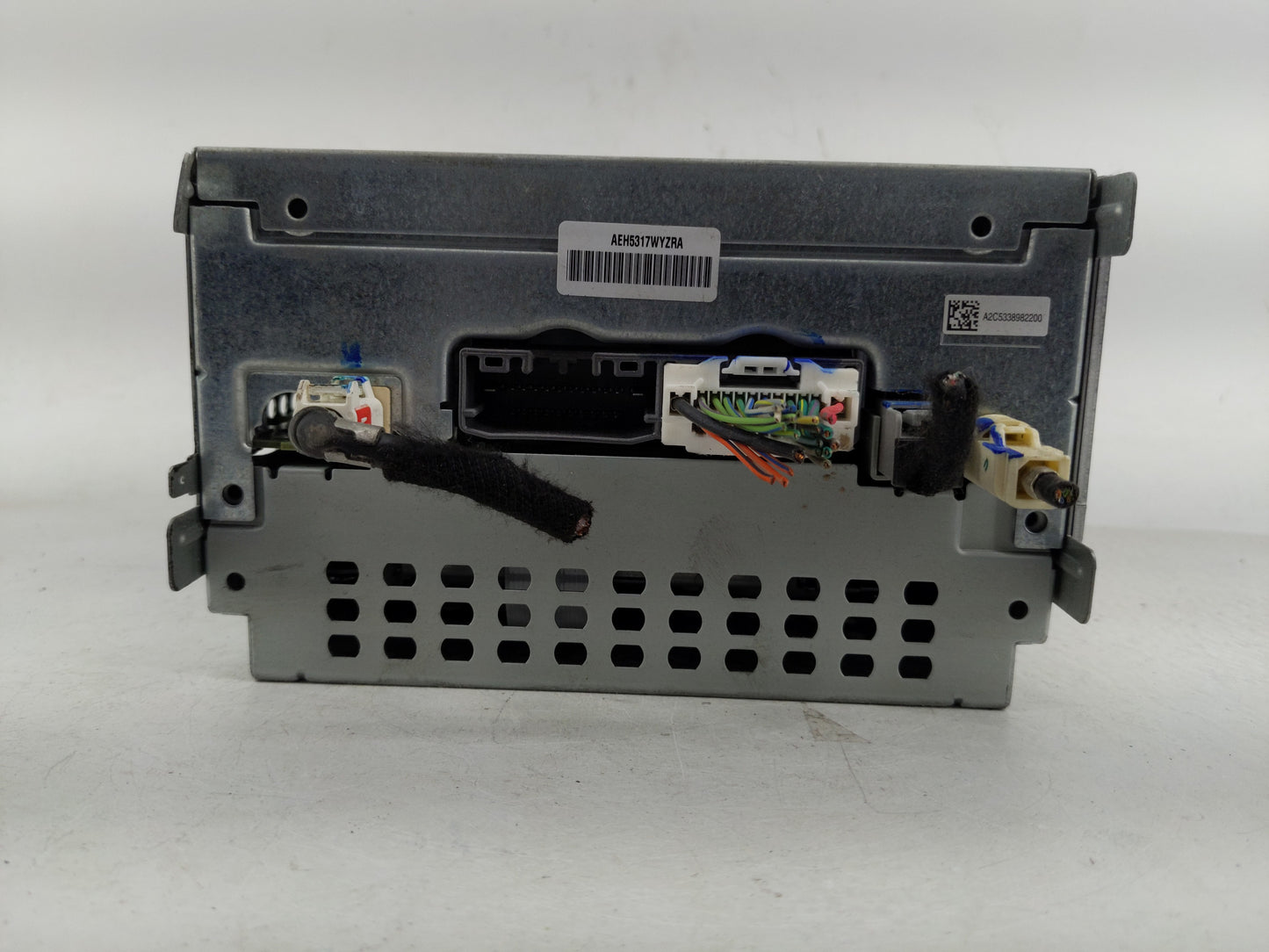 2016 Dodge Journey Radio AM FM Cd Player Receiver Replacement P/N:P6820966AE Fits OEM Used Auto Parts - Oemusedautoparts1.co