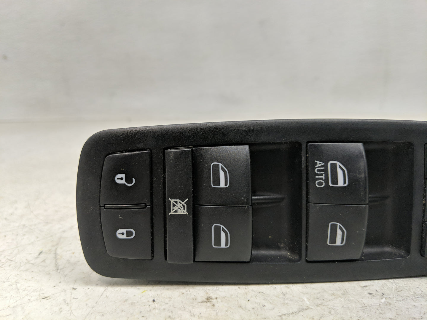 2016 Dodge Journey Master Power Window Switch Replacement Driver Side Left P/N:68084001AB Fits OEM Used Auto Parts - Oemused