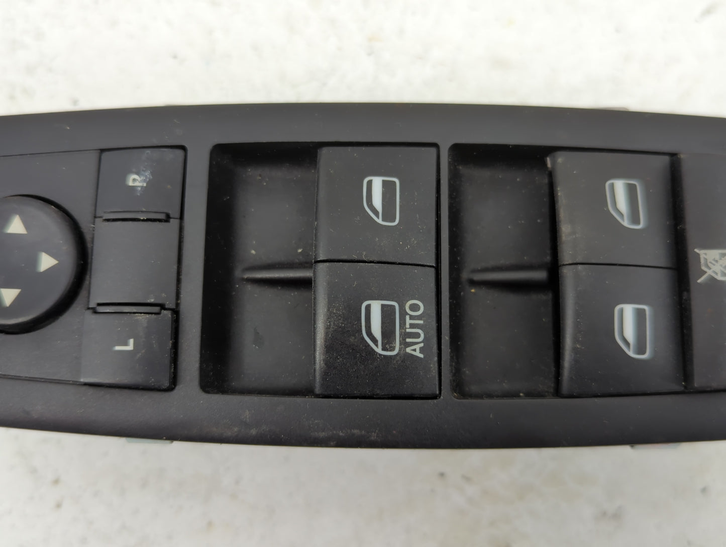 2016 Dodge Journey Master Power Window Switch Replacement Driver Side Left P/N:68084001AD Fits OEM Used Auto Parts - Oemused