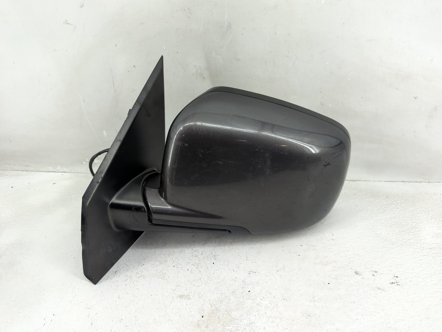 2016 Dodge Journey Driver Side View Mirror - Left Door Mirror OEM Used - Oemusedautoparts1.com
