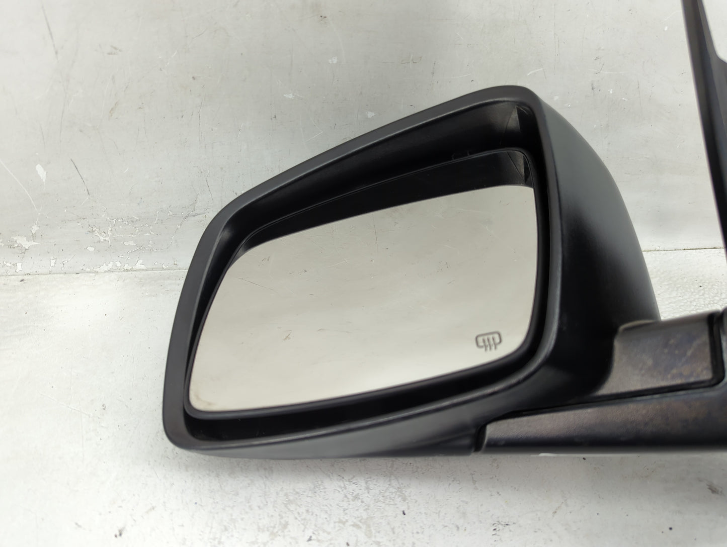 2016 Dodge Journey Driver Side View Mirror - Left Door Mirror OEM Used - Oemusedautoparts1.com