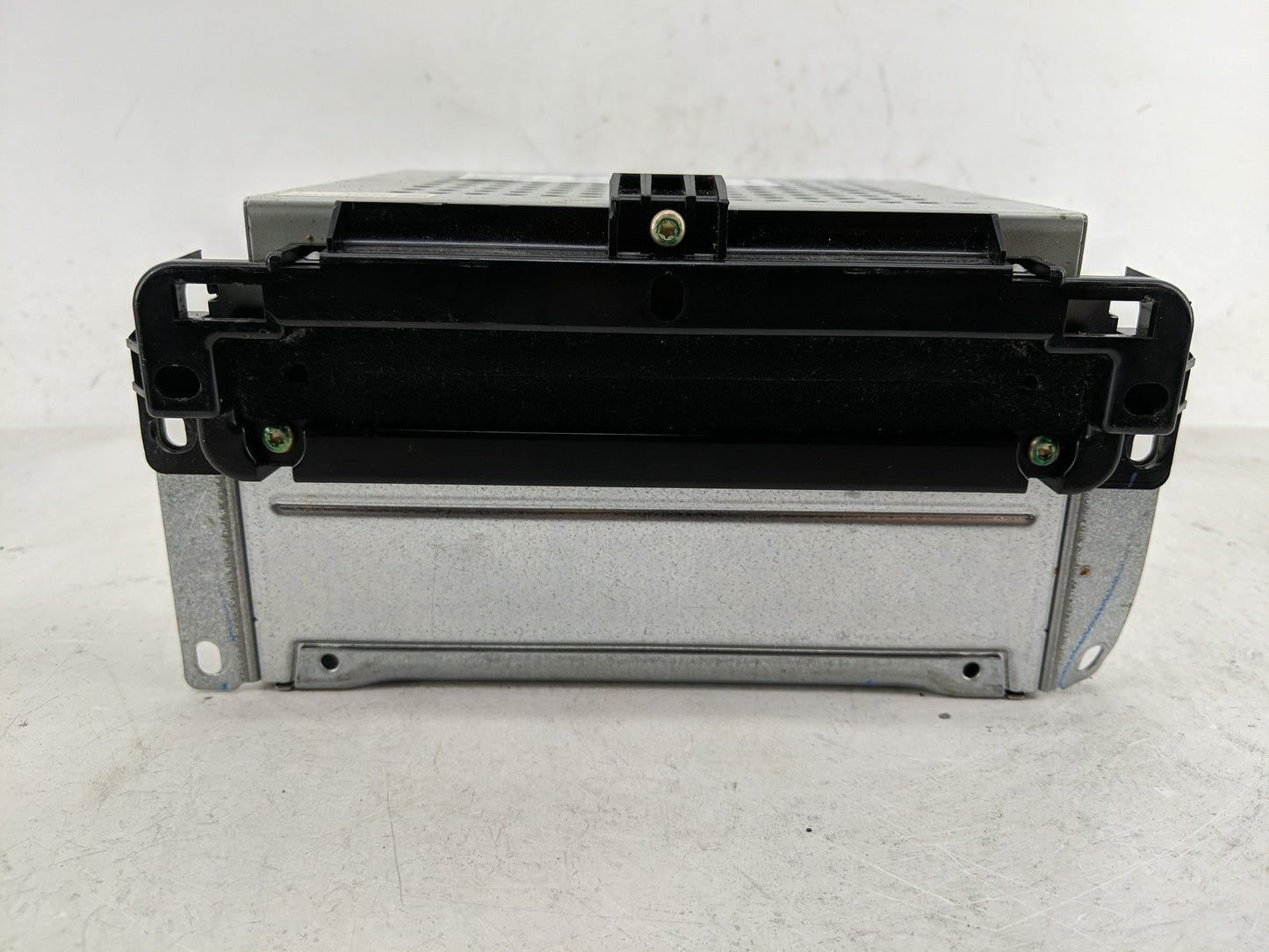 2016 Dodge Journey Radio AM FM Cd Player Receiver Replacement P/N:P68209665AD P6820966AE Fits OEM Used Auto Parts - Oemuseda