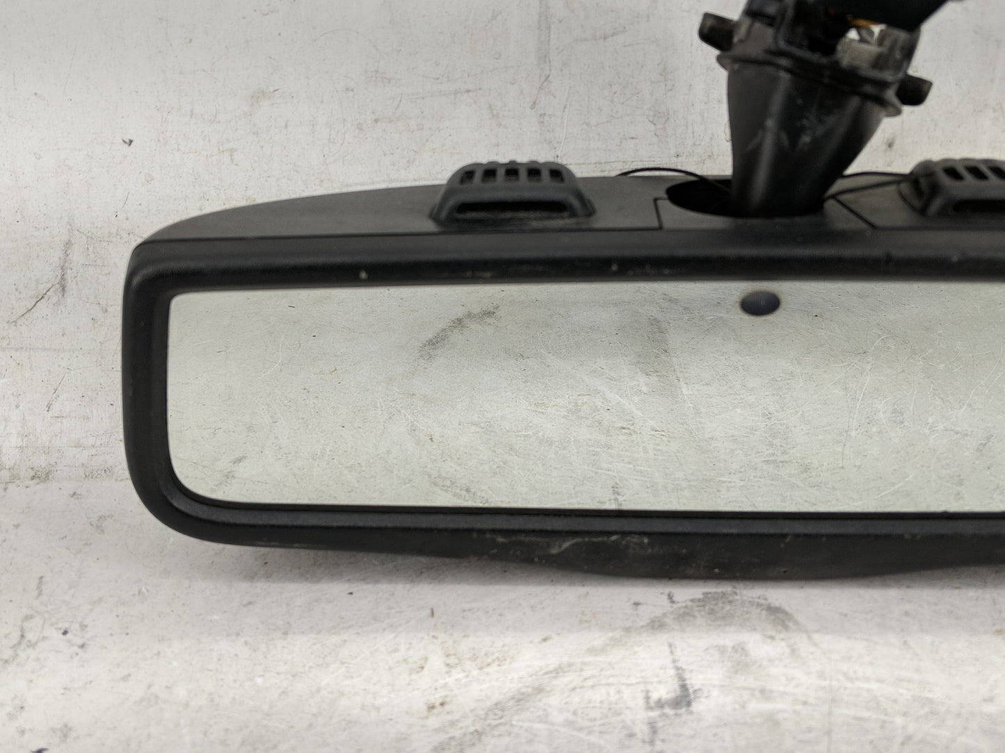 2016 Dodge Journey Interior Rear View Mirror Replacement OEM P/N:E11026542 Fits OEM Used Auto Parts - Oemusedautoparts1.com