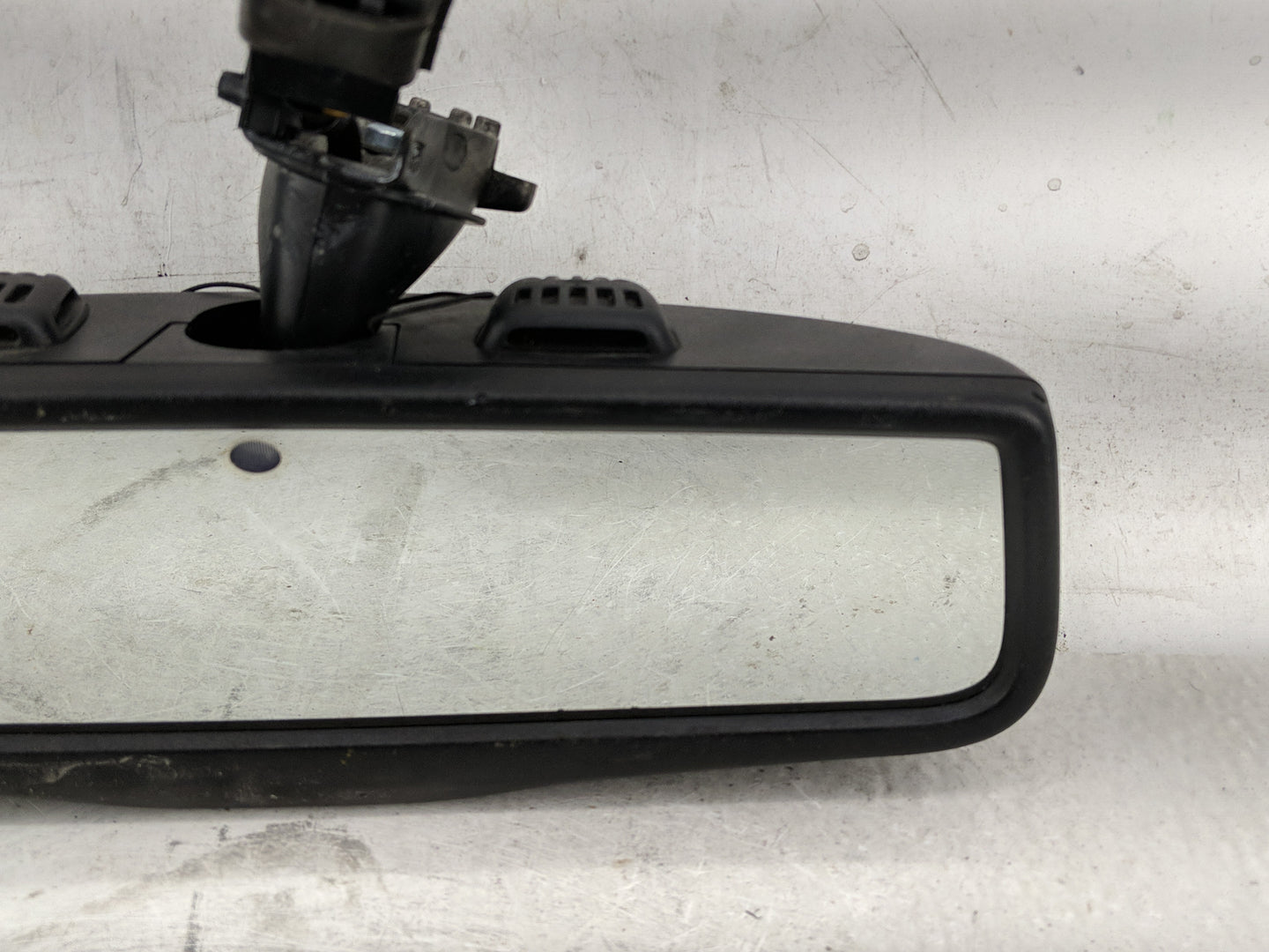 2016 Dodge Journey Interior Rear View Mirror Replacement OEM P/N:E11026542 Fits OEM Used Auto Parts - Oemusedautoparts1.com