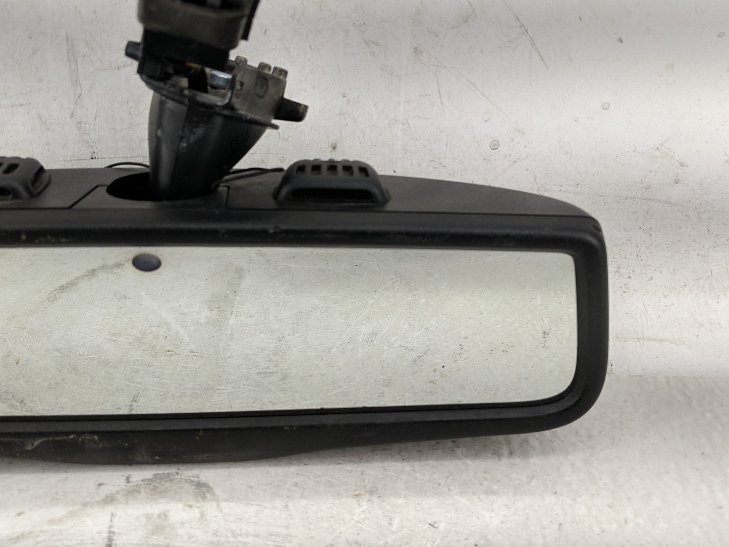 2016 Dodge Journey Interior Rear View Mirror Replacement OEM P/N:E11026542 Fits OEM Used Auto Parts - Oemusedautoparts1.com