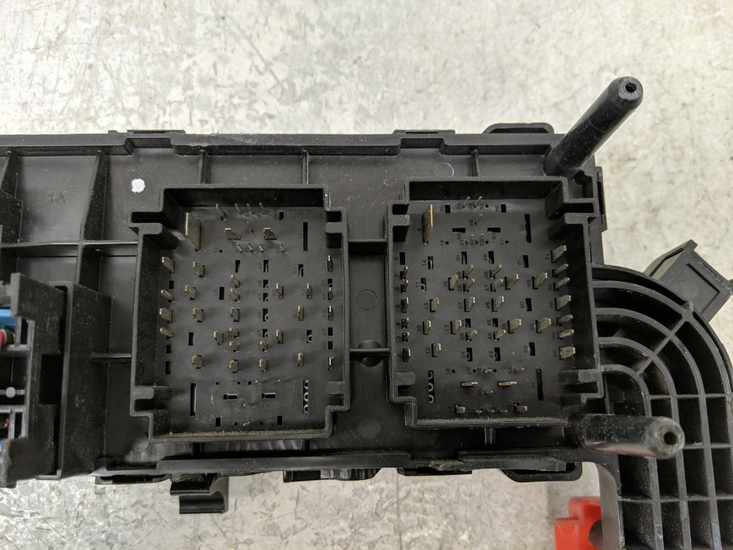 2016 Dodge Journey Fusebox Fuse Box Panel Relay Module P/N:68143314 Fits OEM Used Auto Parts - Oemusedautoparts1.com
