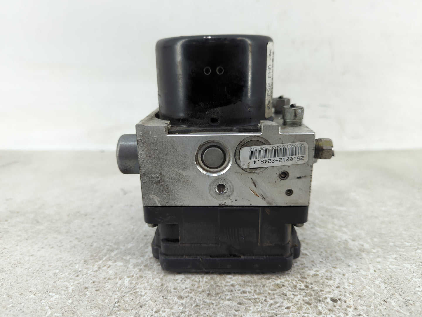 2016 Dodge Journey ABS Pump Control Module Replacement P/N:P68272500AC Fits OEM Used Auto Parts - Oemusedautoparts1.com