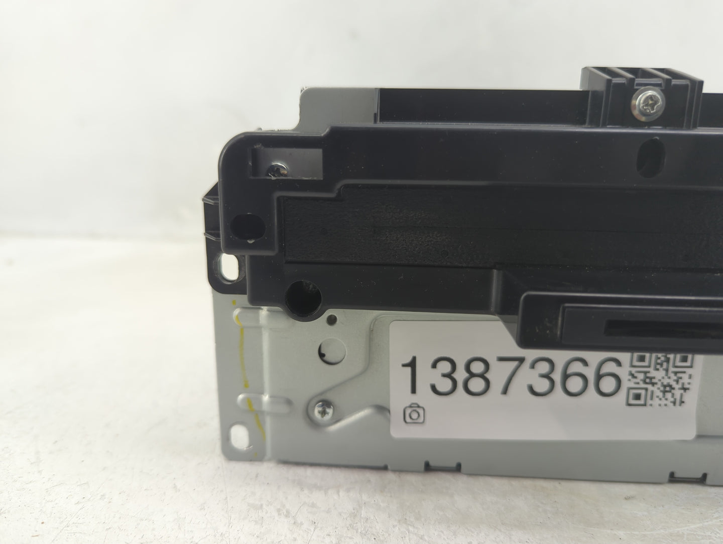 2016 Dodge Journey Radio AM FM Cd Player Receiver Replacement P/N:P68283415AB Fits OEM Used Auto Parts - Oemusedautoparts1.c