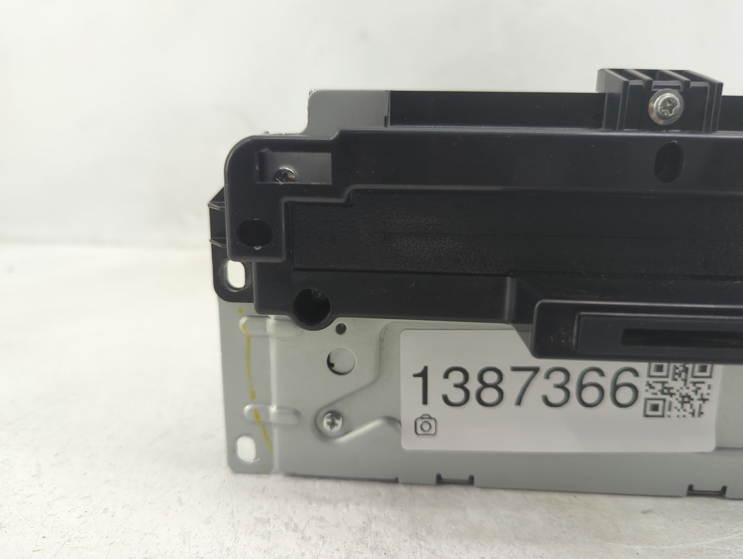 2016 Dodge Journey Radio AM FM Cd Player Receiver Replacement P/N:P68283415AB Fits OEM Used Auto Parts - Oemusedautoparts1.c