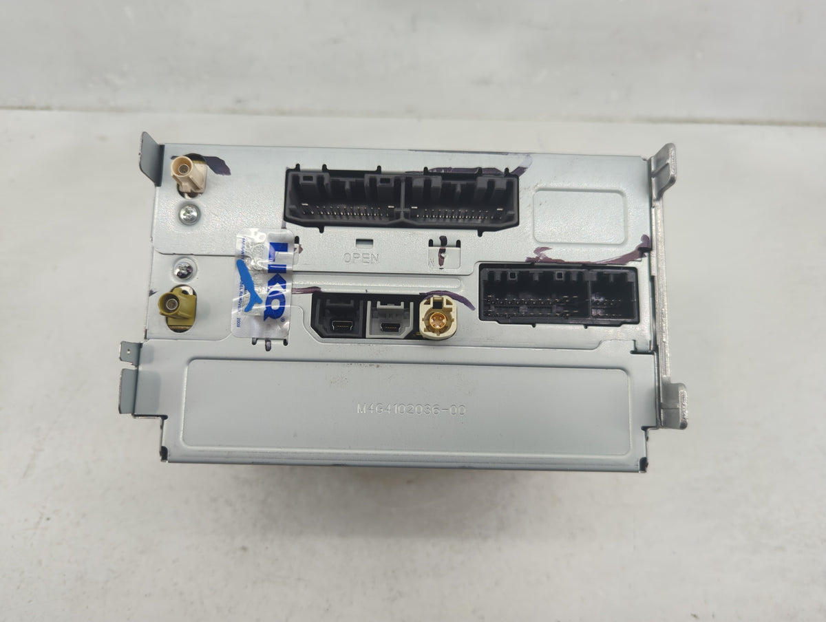 2015-2016 Dodge Journey Radio AM FM Cd Player Receiver Replacement P/N:P68283415AB Fits Fits 2015 2016 OEM Used Auto Parts -