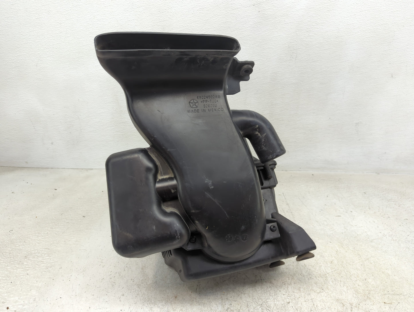 2014-2019 Dodge Journey Air Cleaner Intake-duct Hose Tube - Oemusedautoparts1.com