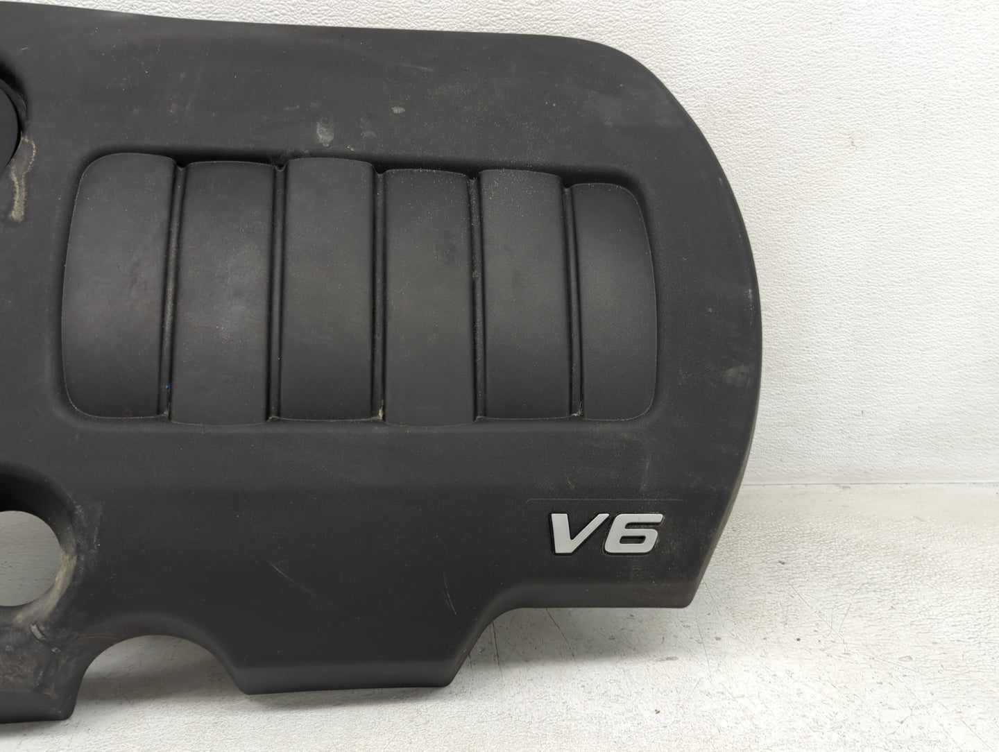 2016 Dodge Journey Engine Cover - Oemusedautoparts1.com