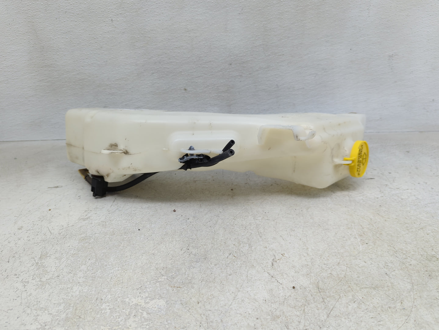 2009-2019 Dodge Journey Radiator Coolant Overflow Expansion Tank Bottle - Oemusedautoparts1.com