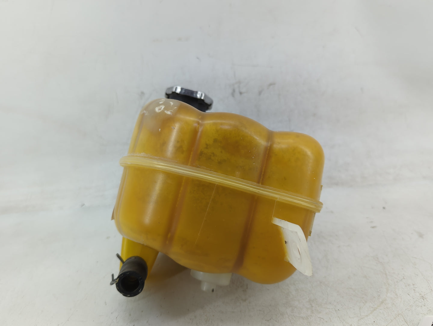 2009-2019 Dodge Journey Radiator Coolant Overflow Expansion Tank Bottle 1393740 - Oemusedautoparts1.com