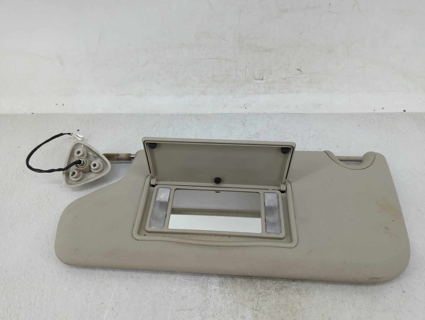 2011-2020 Dodge Journey Sun Visor Shade Replacement Driver Left Mirror Fits Fits 2011 2012 2013 2014 2015 2016 2017 2018 201
