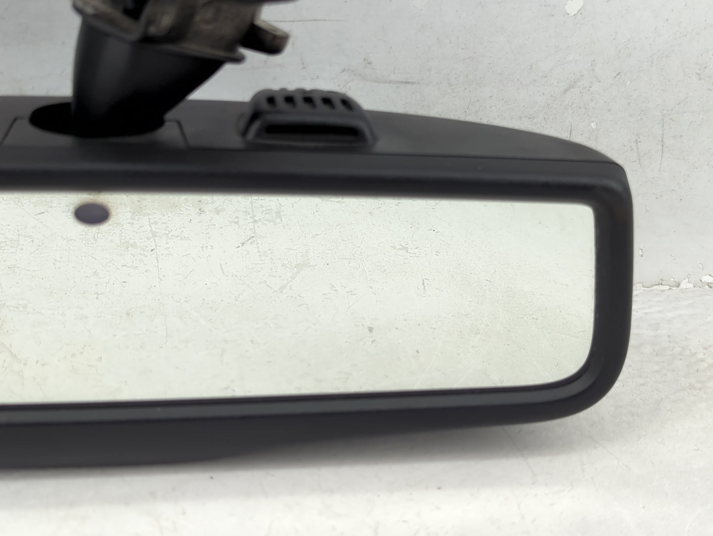 2016 Dodge Journey Interior Rear View Mirror Replacement OEM P/N:E11026542 57010495AC Fits OEM Used Auto Parts - Oemusedauto