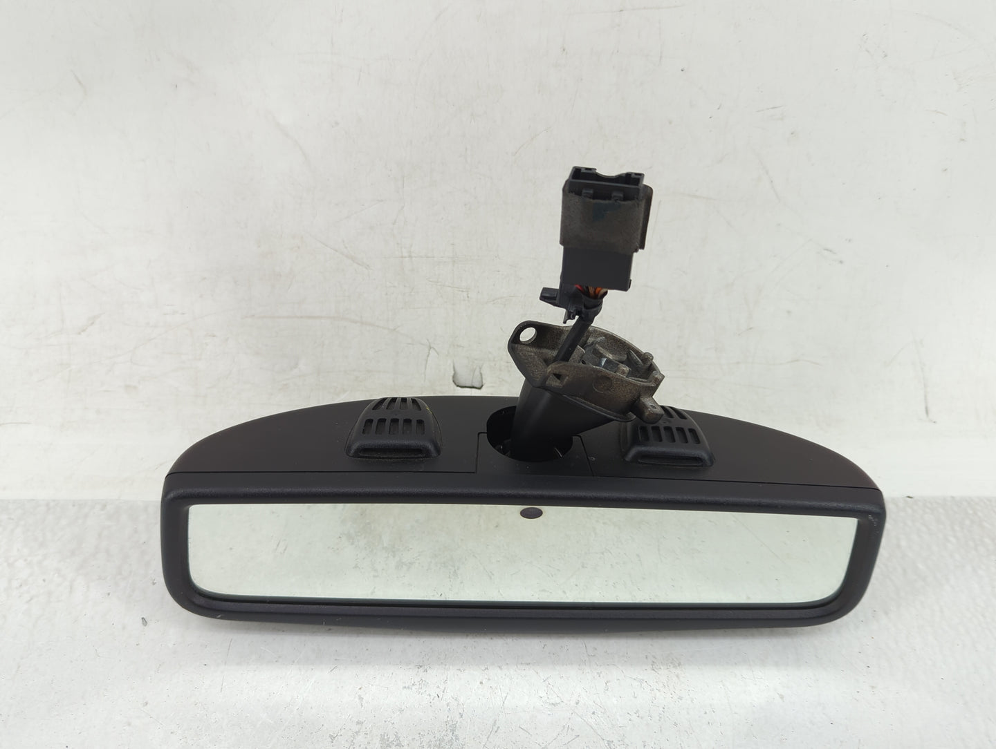 2016 Dodge Journey Interior Rear View Mirror Replacement OEM P/N:57010495AB Fits OEM Used Auto Parts - Oemusedautoparts1.com