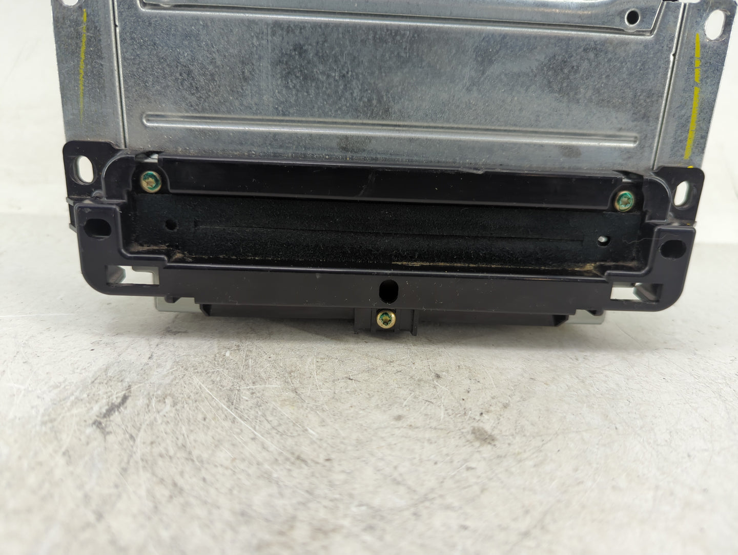 2018-2020 Dodge Journey Radio AM FM Cd Player Receiver Replacement P/N:P68209665AE Fits Fits 2018 2019 2020 OEM Used Auto Pa