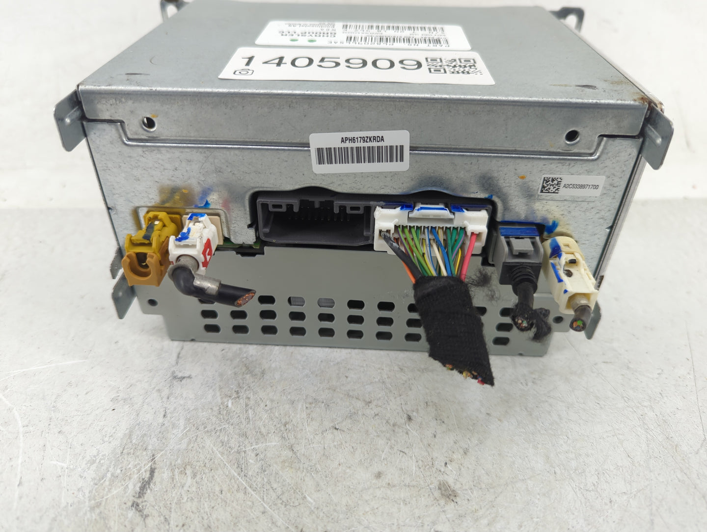 2018-2020 Dodge Journey Radio AM FM Cd Player Receiver Replacement P/N:P68209665AE Fits Fits 2018 2019 2020 OEM Used Auto Pa