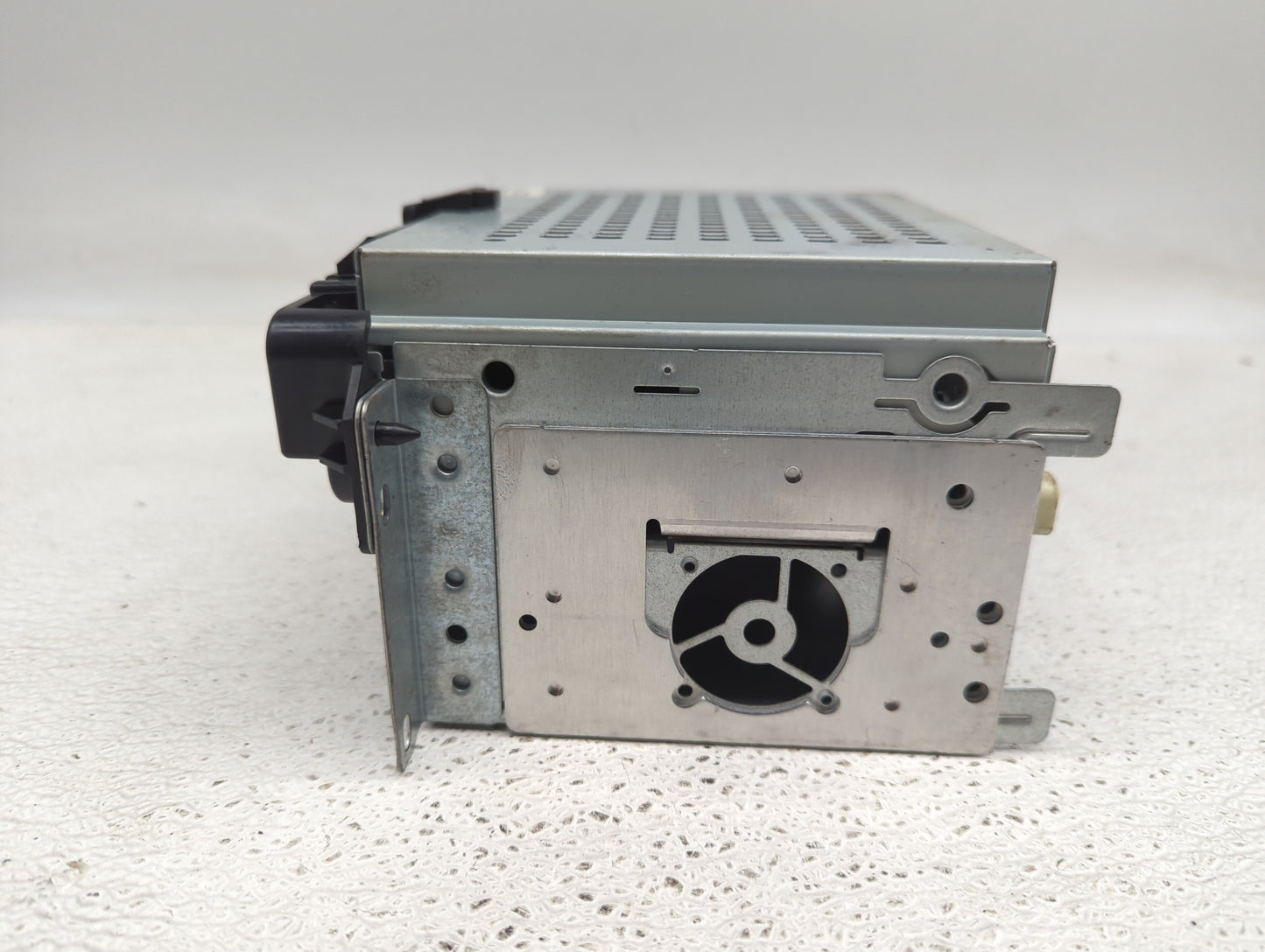2016 Dodge Journey Radio AM FM Cd Player Receiver Replacement P/N:P68209666AE Fits OEM Used Auto Parts - Oemusedautoparts1.c