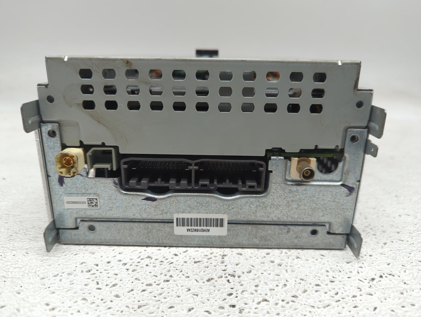 2016 Dodge Journey Radio AM FM Cd Player Receiver Replacement P/N:P68209666AE Fits OEM Used Auto Parts - Oemusedautoparts1.c