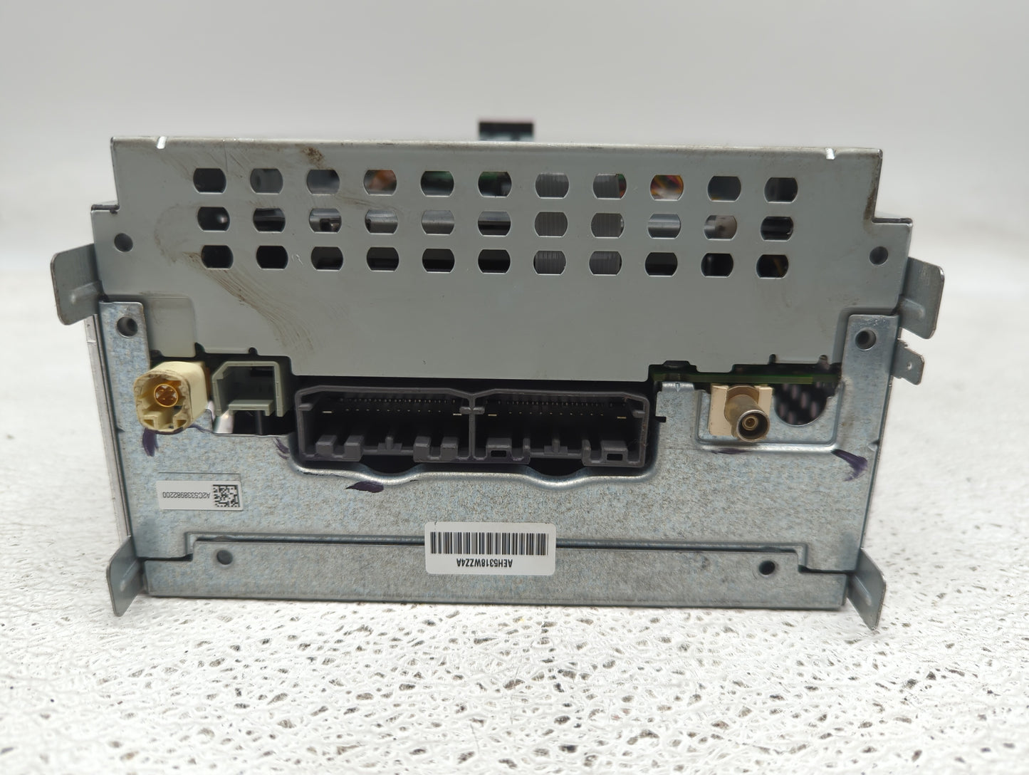 2016 Dodge Journey Radio AM FM Cd Player Receiver Replacement P/N:P68209666AE Fits OEM Used Auto Parts - Oemusedautoparts1.c