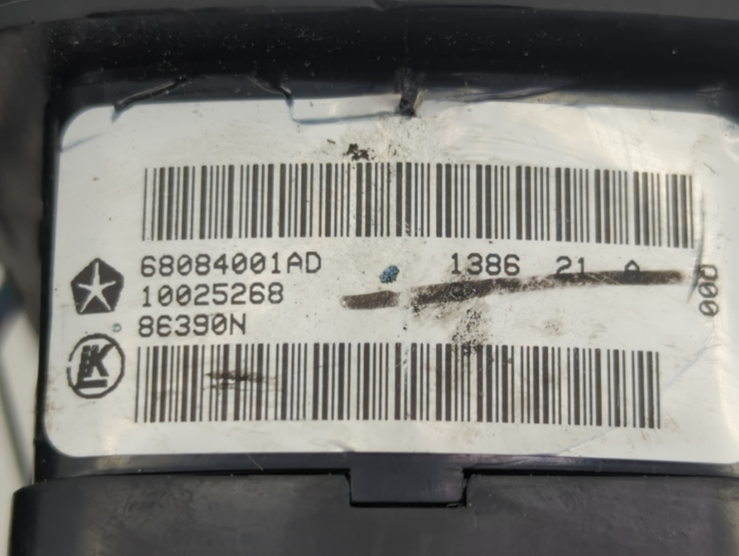 2016 Dodge Journey Master Power Window Switch Replacement Driver Side Left P/N:68084001AD Fits OEM Used Auto Parts - Oemused