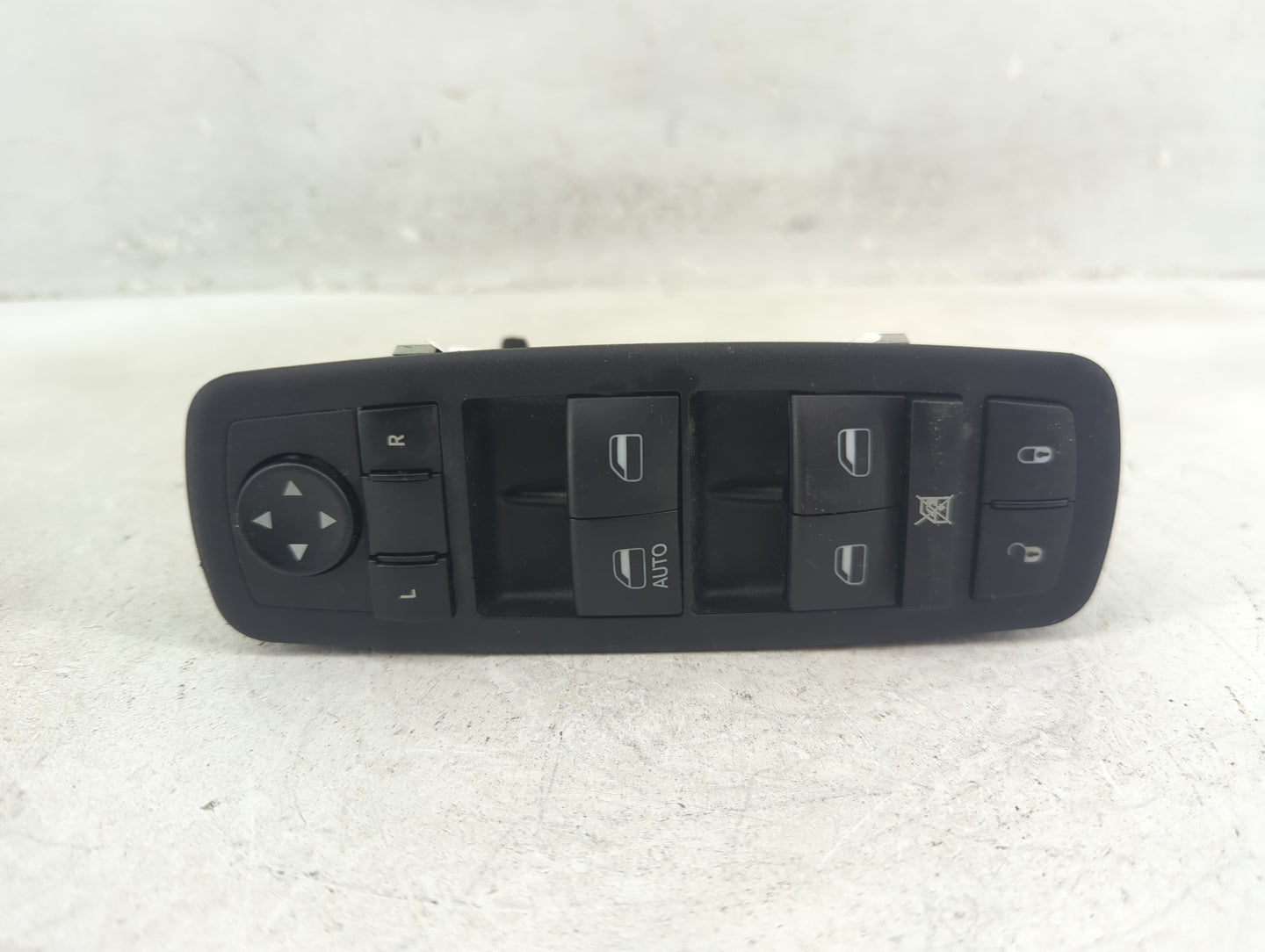 2016 Dodge Journey Driver Left Door Master Power Window Switch 1417962 - Oemusedautoparts1.com