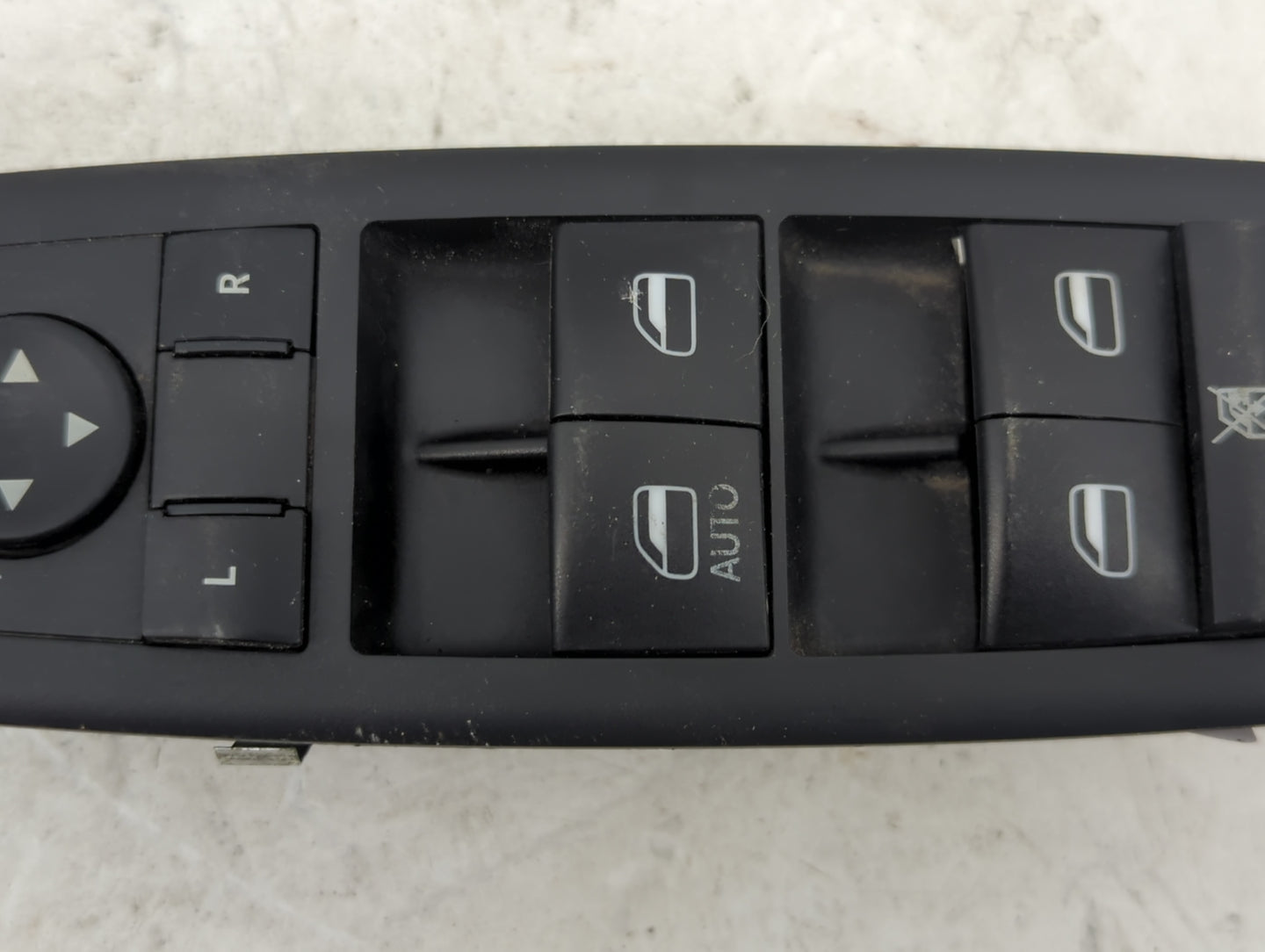 2016 Dodge Journey Master Power Window Switch Replacement Driver Side Left P/N:68084001AD Fits OEM Used Auto Parts - Oemused
