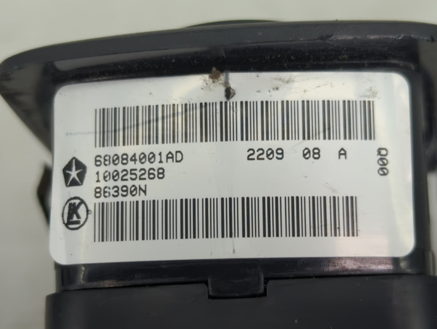 2016 Dodge Journey Master Power Window Switch Replacement Driver Side Left P/N:68084001AD Fits OEM Used Auto Parts - Oemused