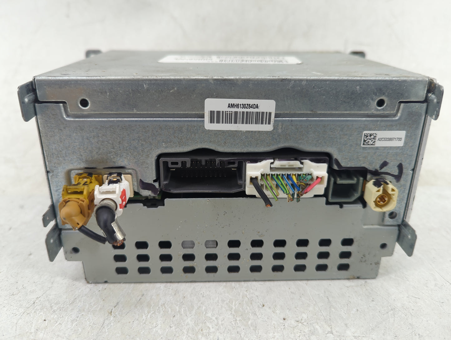 2018-2020 Dodge Journey Radio AM FM Cd Player Receiver Replacement P/N:68209665AE Fits Fits 2018 2019 2020 OEM Used Auto Par