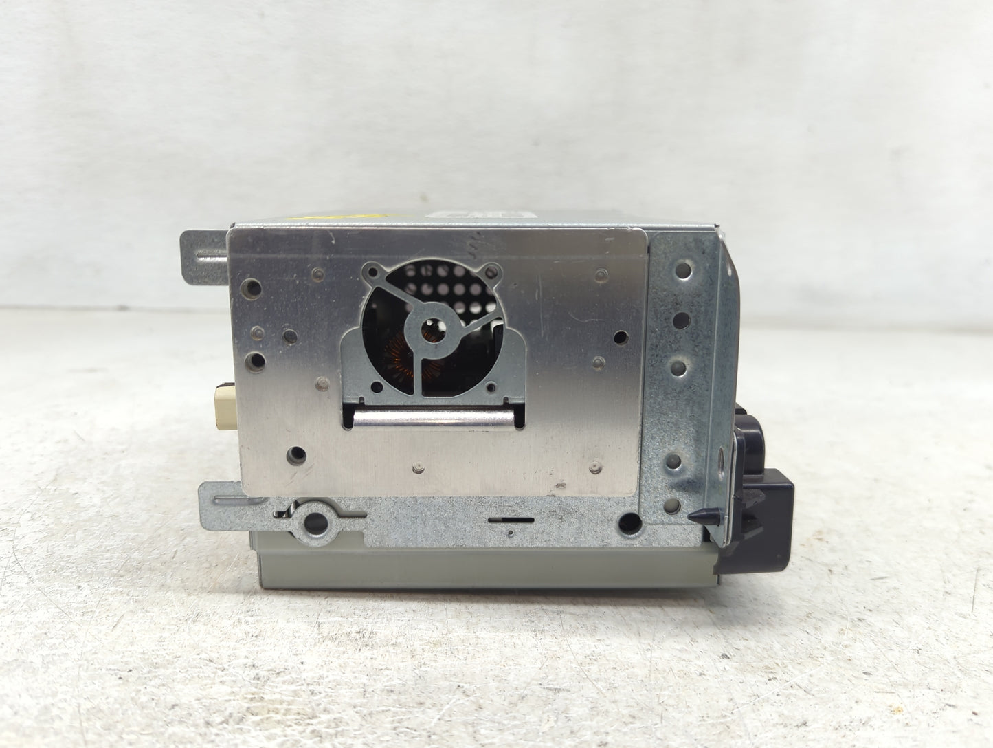 2016 Dodge Journey Radio AM FM Cd Player Receiver Replacement P/N:68209666AD Fits OEM Used Auto Parts - Oemusedautoparts1.co