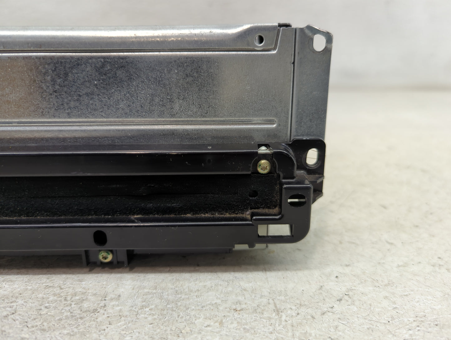 2016 Dodge Journey Radio AM FM Cd Player Receiver Replacement P/N:P68209665AE P68209665AD Fits OEM Used Auto Parts - Oemused
