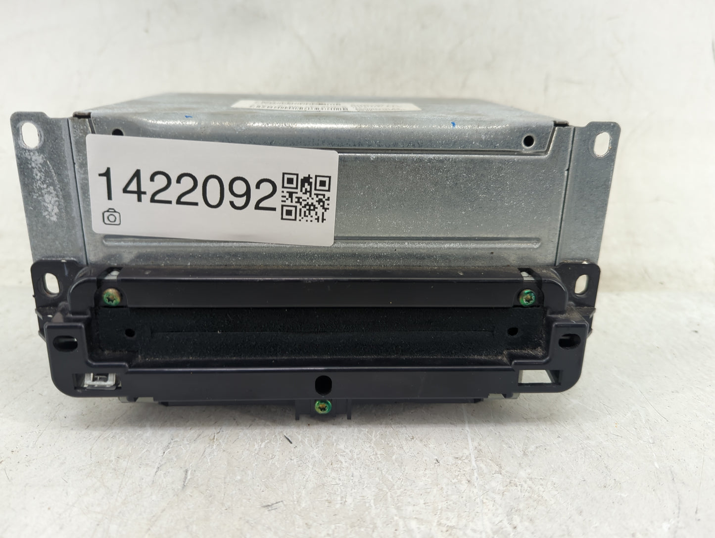 2016 Dodge Journey Radio AM FM Cd Player Receiver Replacement P/N:P68209666AA P68209665AD Fits OEM Used Auto Parts - Oemused