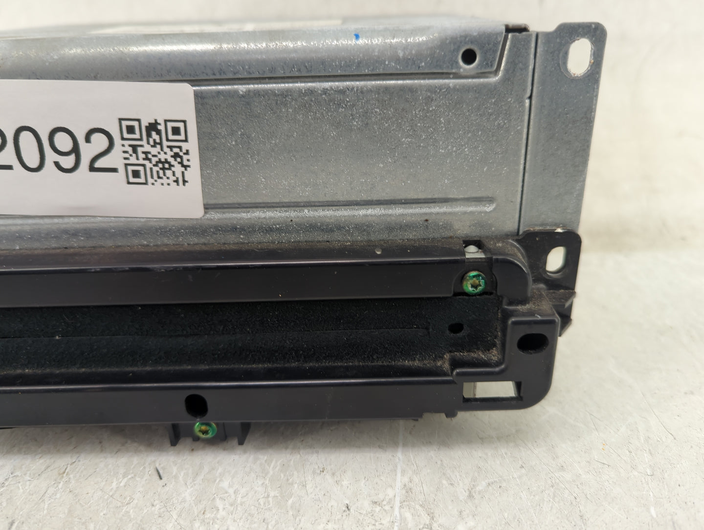 2016 Dodge Journey Radio AM FM Cd Player Receiver Replacement P/N:P68209666AA P68209665AD Fits OEM Used Auto Parts - Oemused