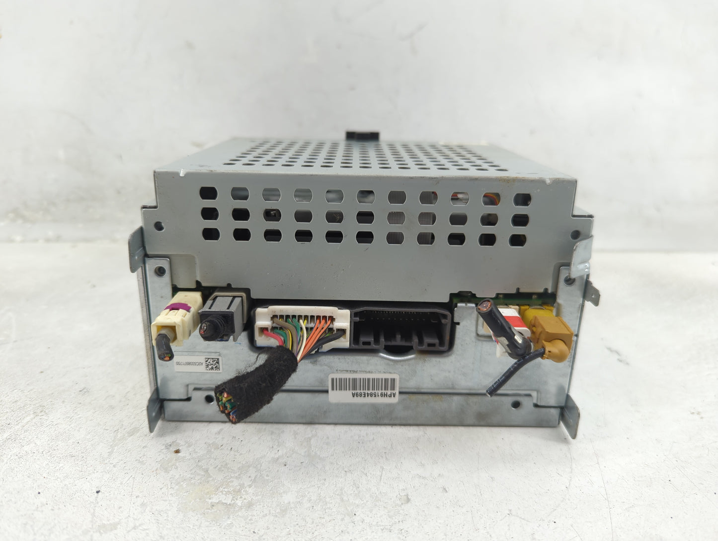 2018-2020 Dodge Journey Radio AM FM Cd Player Receiver Replacement P/N:A2C01685400 Fits Fits 2018 2019 2020 OEM Used Auto Pa