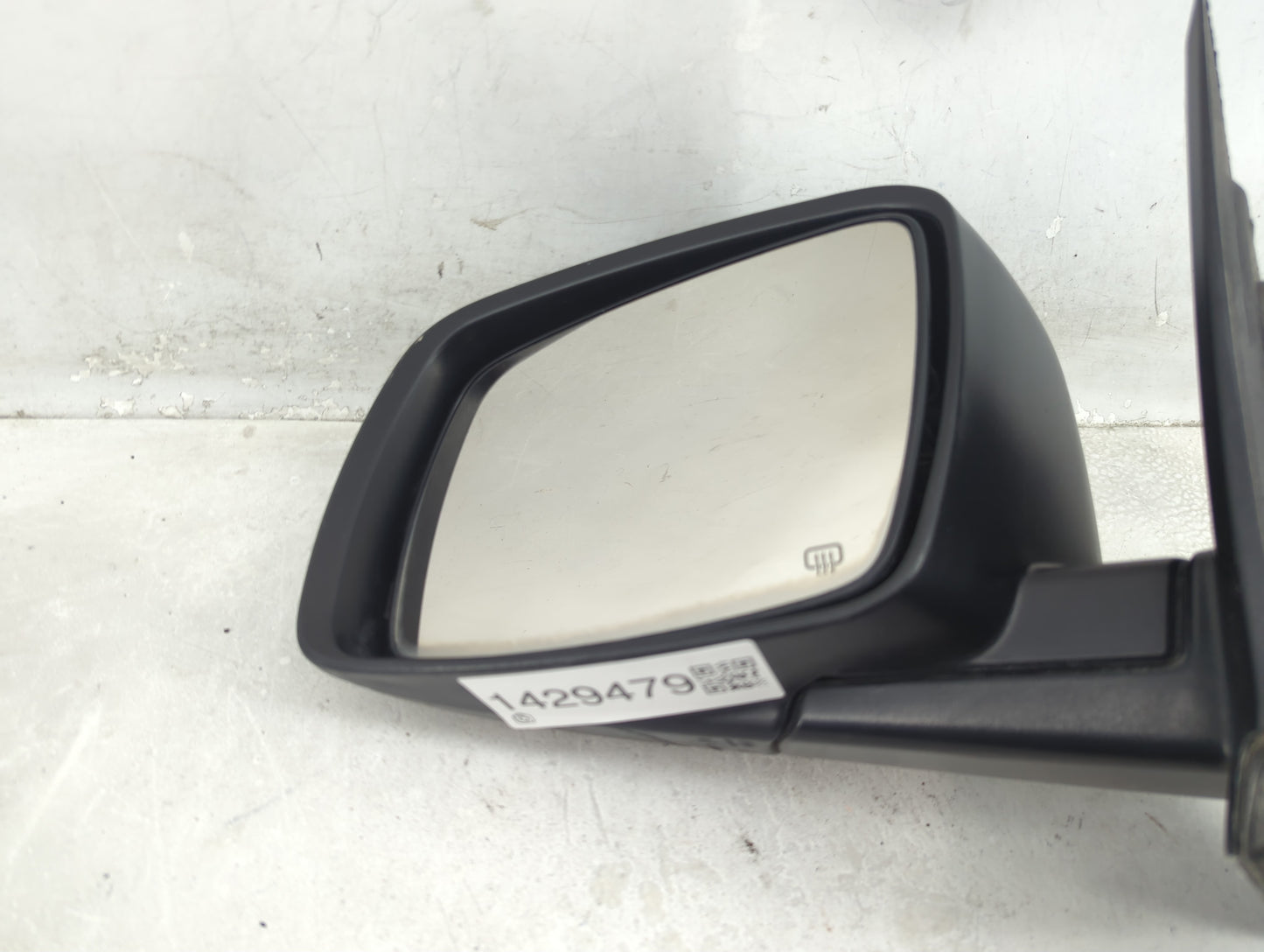 2016 Dodge Journey Driver Side View Mirror - Left Door Mirror OEM Used - Oemusedautoparts1.com