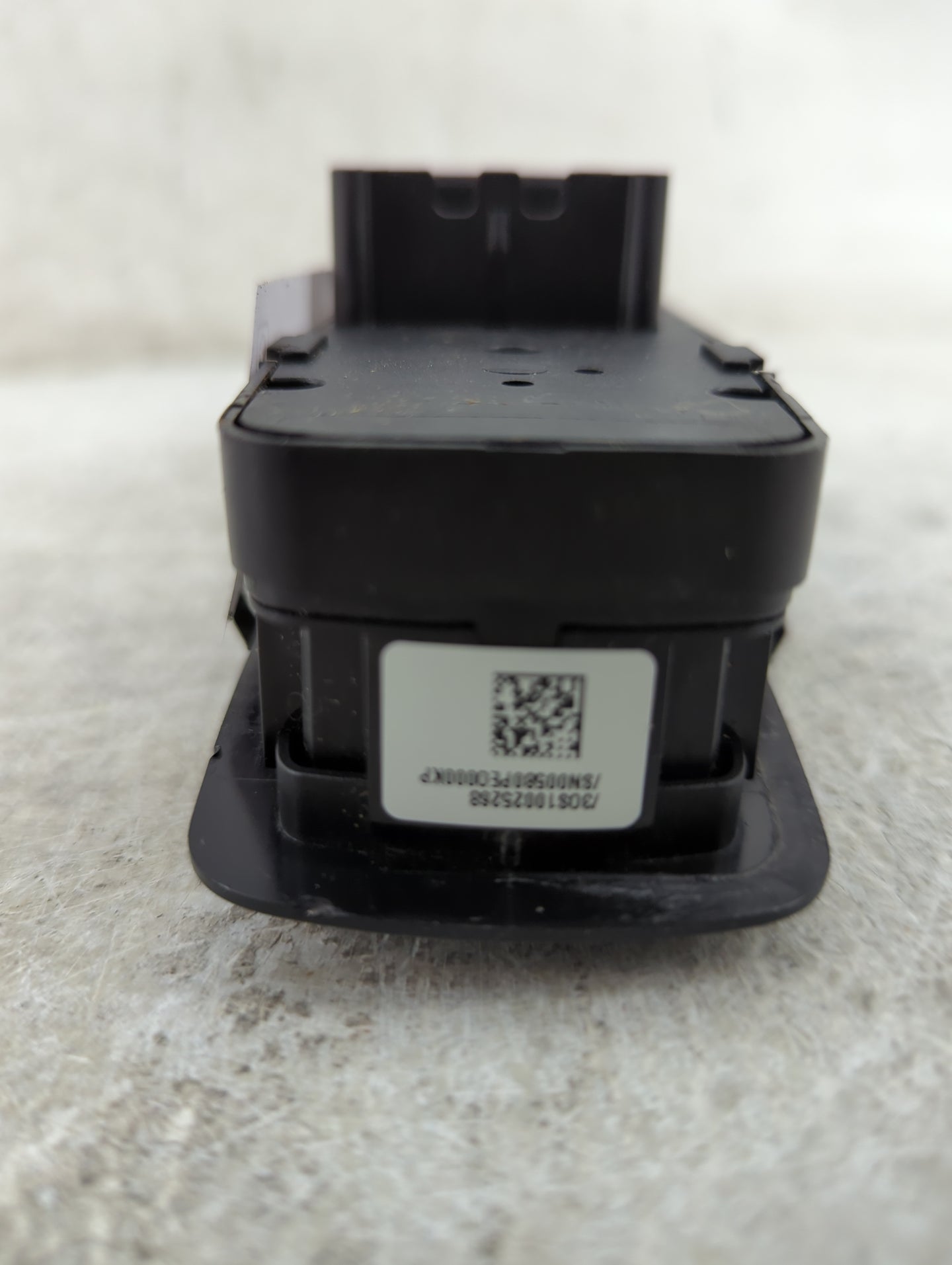 2016 Dodge Journey Master Power Window Switch Replacement Driver Side Left P/N:68084001AD Fits OEM Used Auto Parts - Oemused