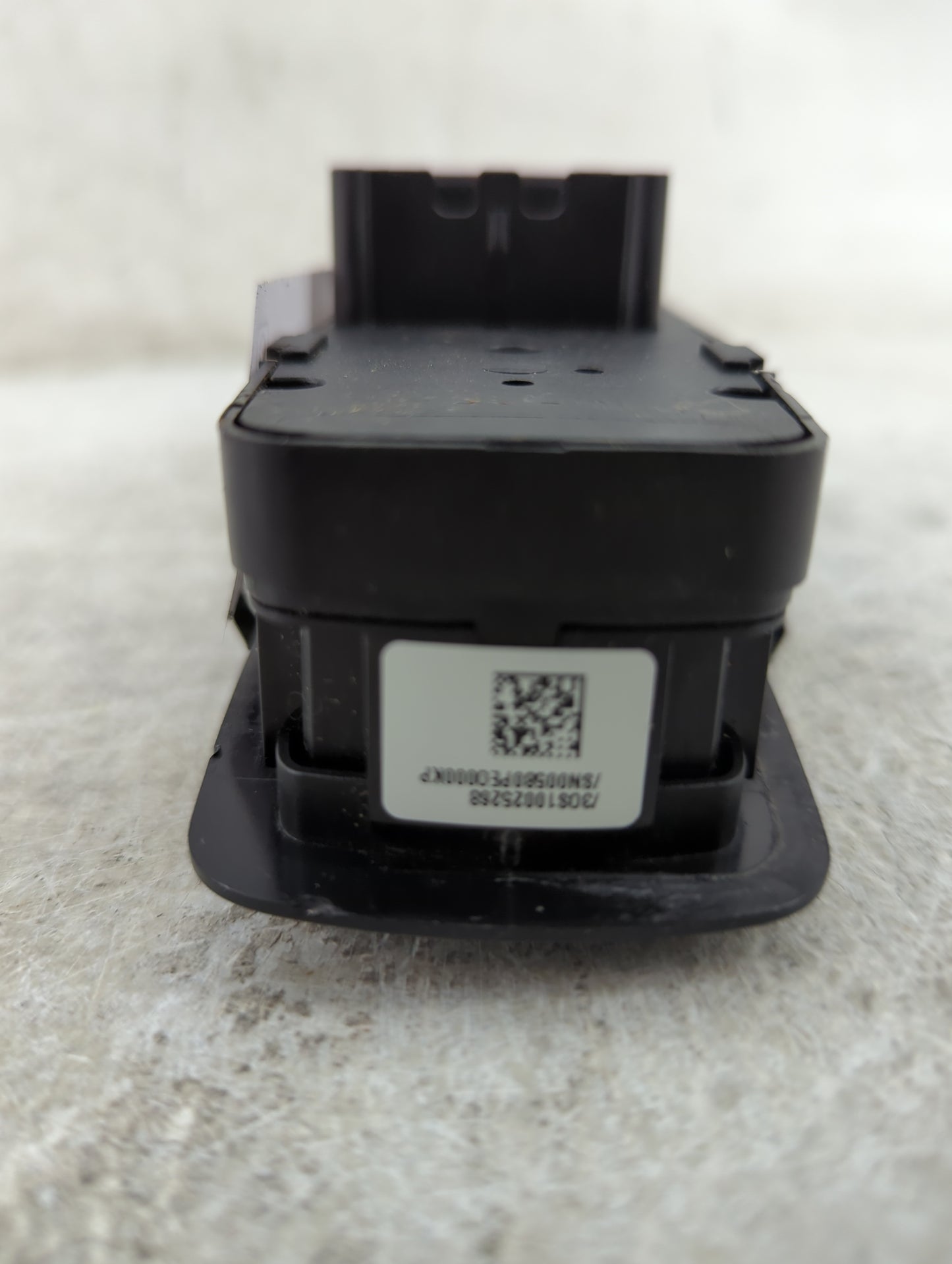 2016 Dodge Journey Master Power Window Switch Replacement Driver Side Left P/N:68084001AD Fits OEM Used Auto Parts - Oemused