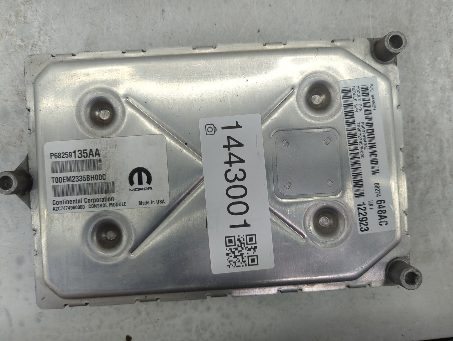 2016-2019 Dodge Journey PCM Engine Control Computer ECU ECM PCU OEM P/N:P68259135AA T00EM2335BH00C Fits Fits 2016 2017 2018 