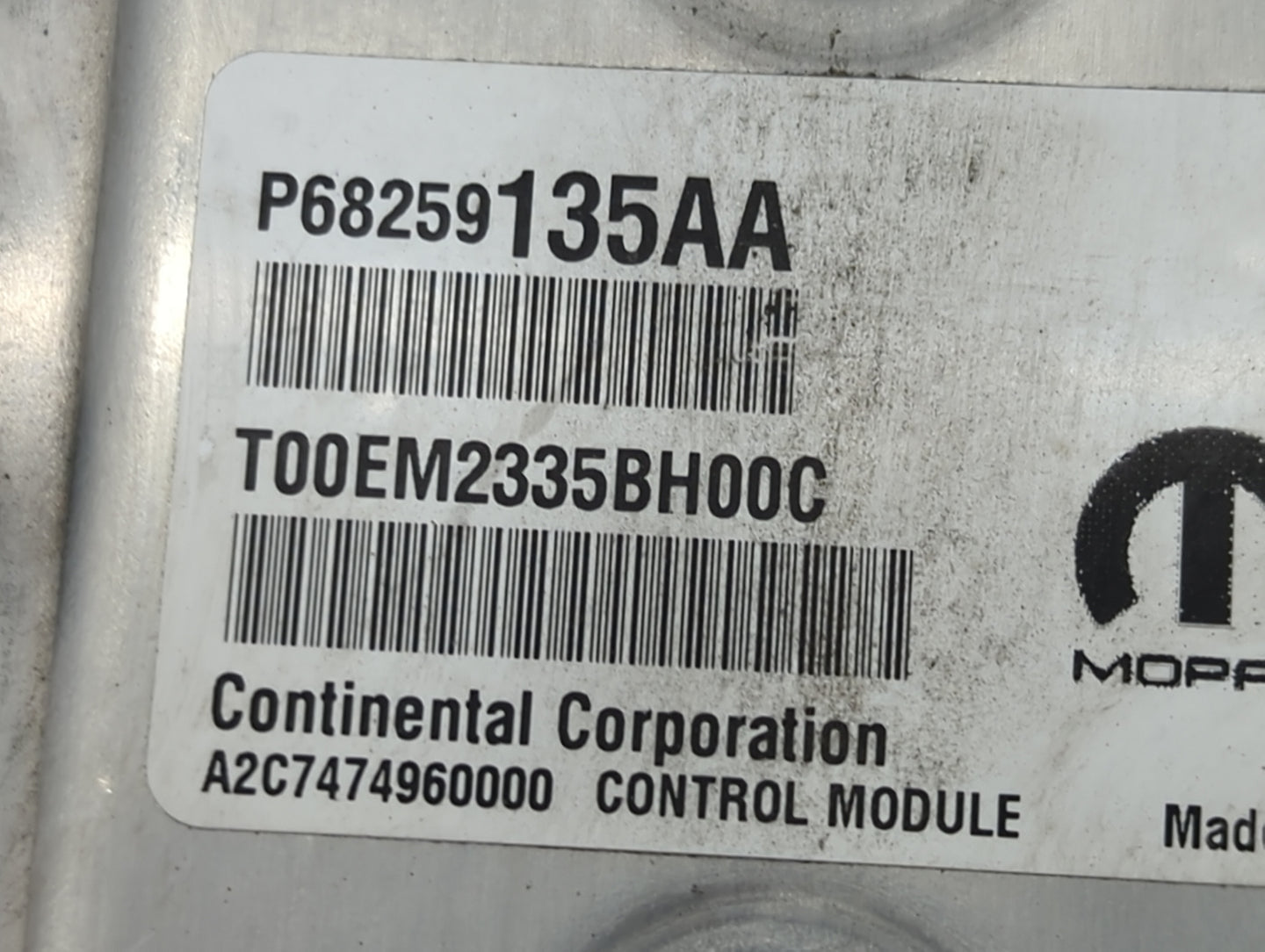 2016-2019 Dodge Journey PCM Engine Control Computer ECU ECM PCU OEM P/N:P68259135AA T00EM2335BH00C Fits Fits 2016 2017 2018 