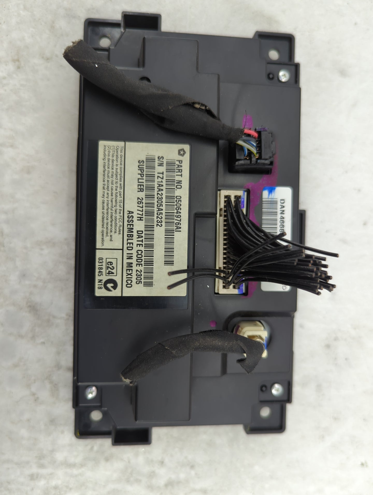 2016 Dodge Journey Information Display Screen - Oemusedautoparts1.com