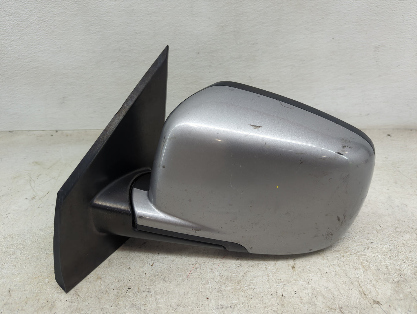 2016 Dodge Journey Driver Side View Mirror - Left Door Mirror OEM Used - Oemusedautoparts1.com