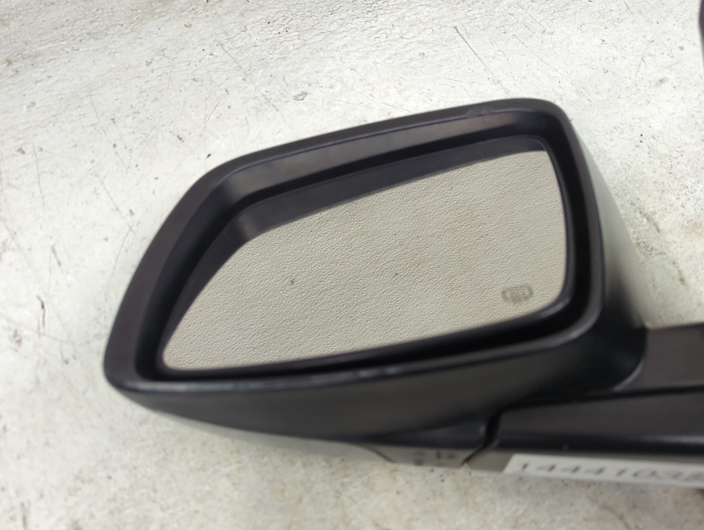 2016 Dodge Journey Driver Side View Mirror - Left Door Mirror OEM Used - Oemusedautoparts1.com