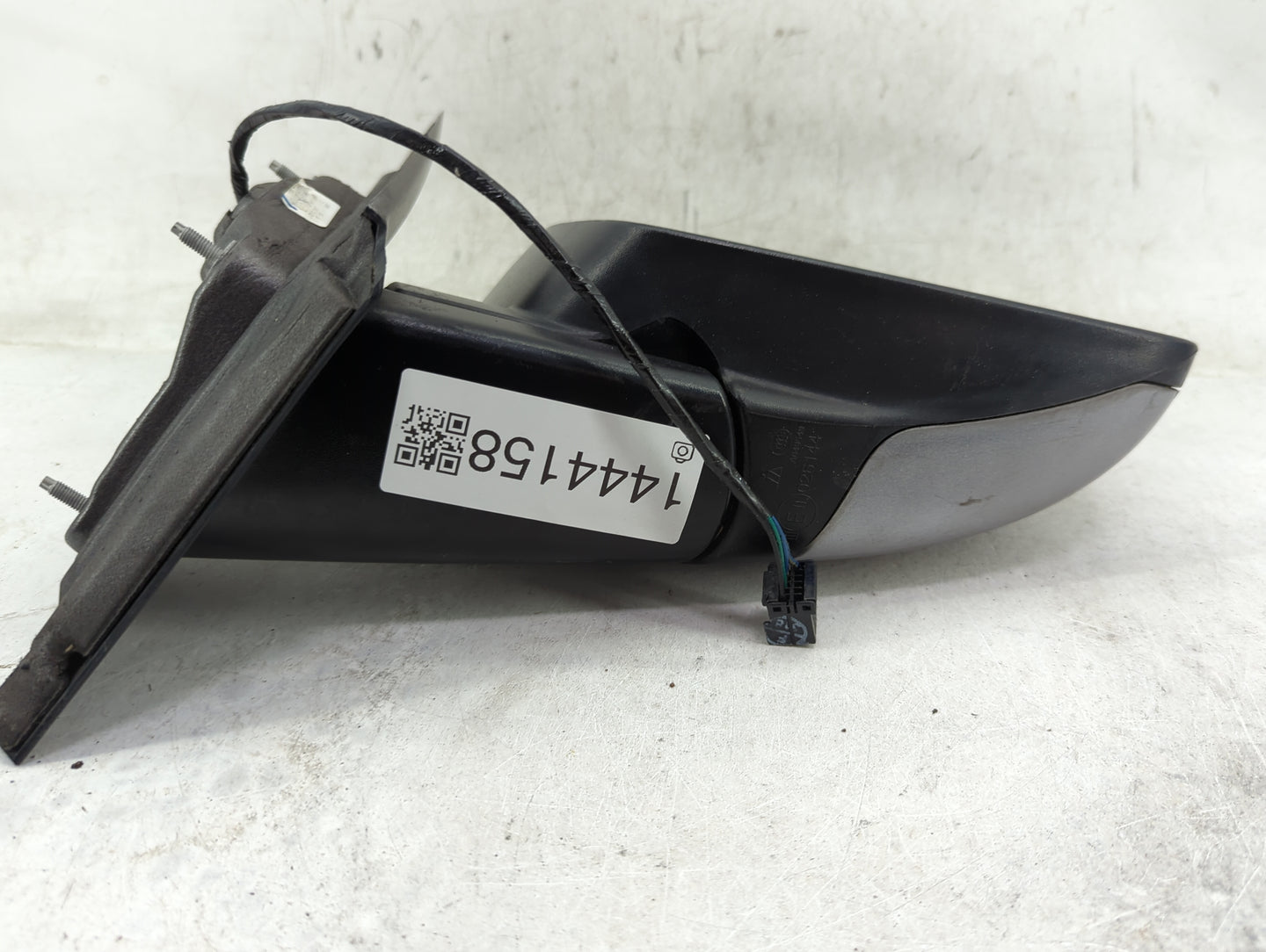 2016 Dodge Journey Passenger Side View Mirror - Right Door Mirror OEM Used - Oemusedautoparts1.com