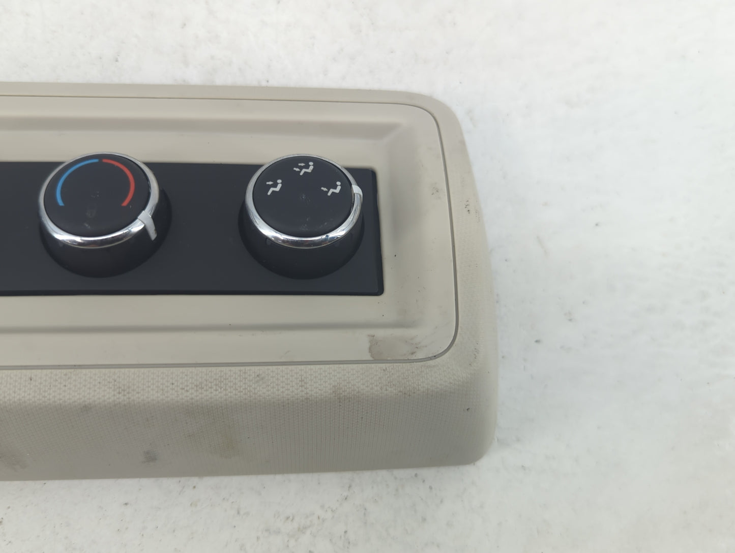 2016 Dodge Journey Climate Control Module Temperature AC/Heater Replacement P/N:L0051508 Fits OEM Used Auto Parts - Oemuseda