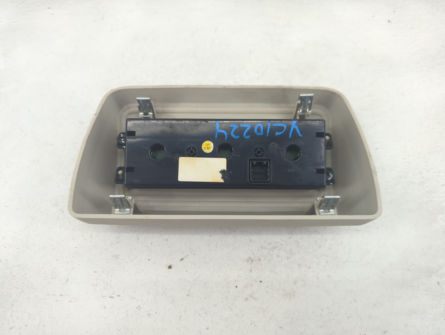 2016 Dodge Journey Climate Control Module Temperature AC/Heater Replacement P/N:L0051508 Fits OEM Used Auto Parts - Oemuseda