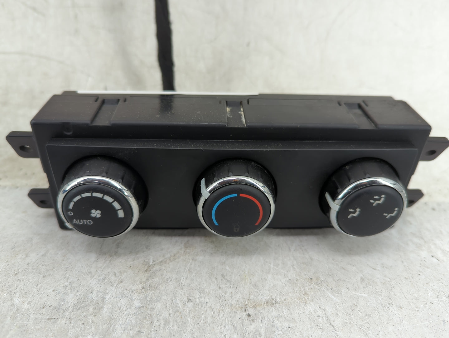 2016 Dodge Journey Climate Control Module Temperature AC/Heater Replacement P/N:55111313AC Fits OEM Used Auto Parts - Oemuse