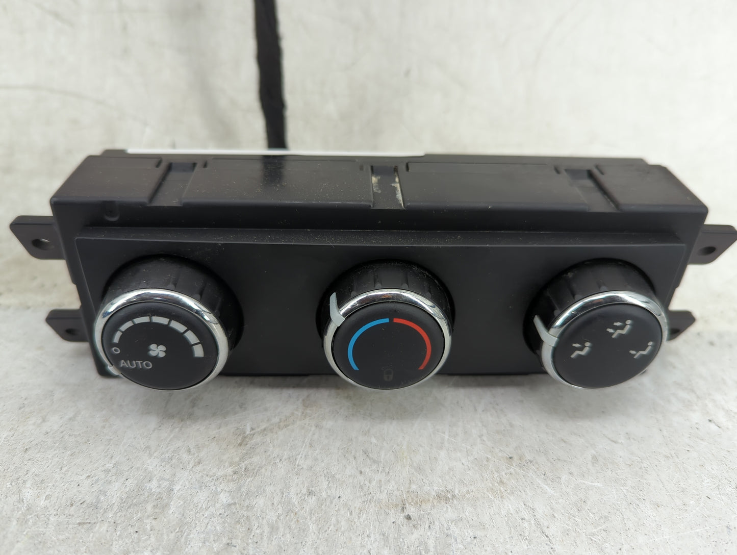 2016 Dodge Journey Climate Control Module Temperature AC/Heater Replacement P/N:55111313AC Fits OEM Used Auto Parts - Oemuse